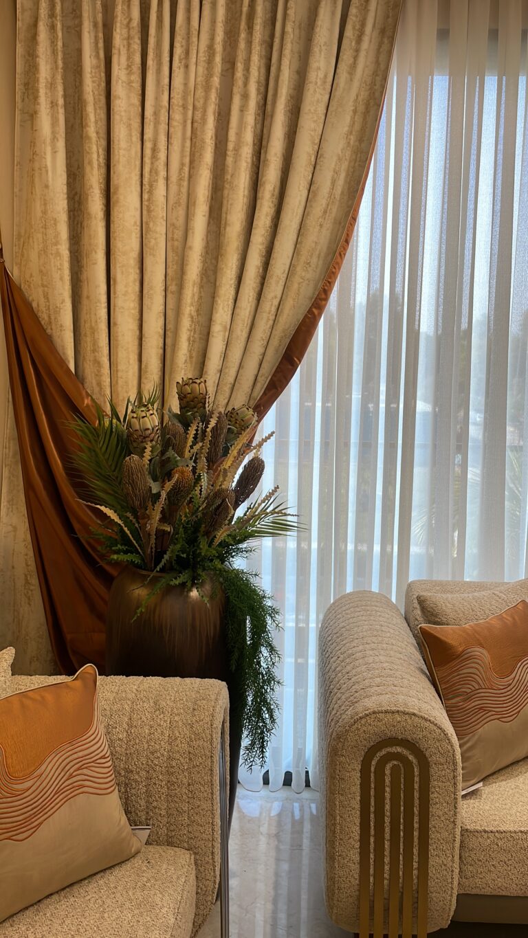 5D0C2114-2AFD-4923-9BCD-FD8D579626DE